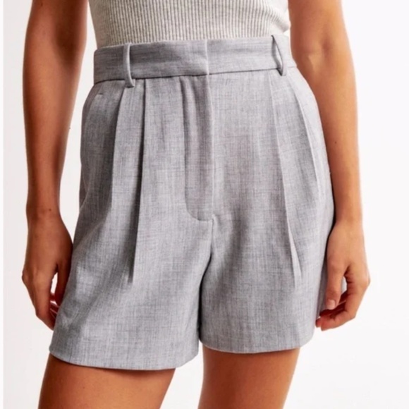 Abercrombie & Fitch Tailored Pleated High-Rise Shorts Gray Size 25 - Picture 1 of 10